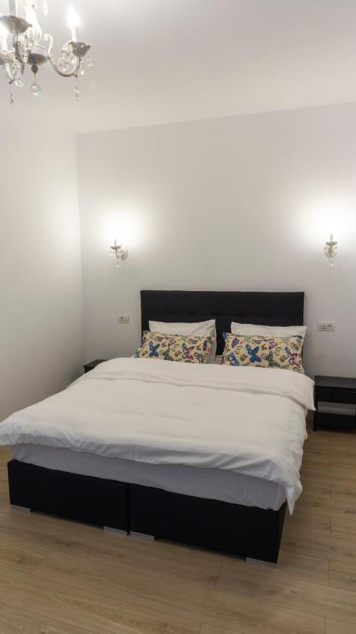 M Rooms Bucureşti Ngoại thất bức ảnh