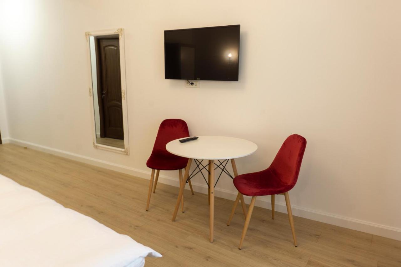 M Rooms Bucureşti Ngoại thất bức ảnh
