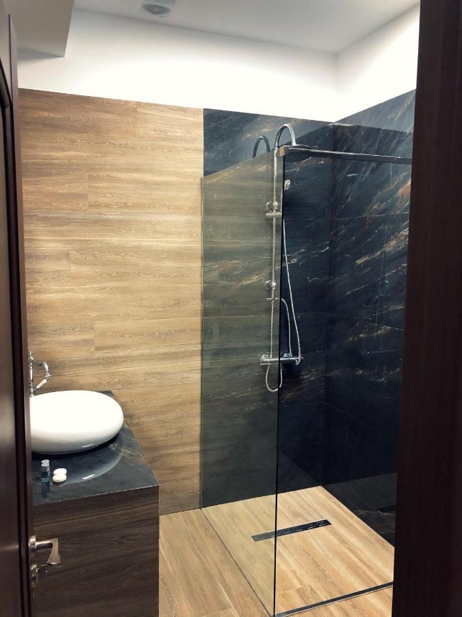 M Rooms Bucureşti Ngoại thất bức ảnh